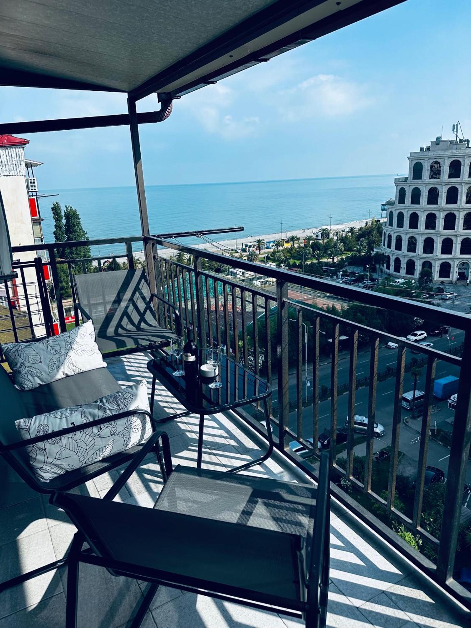 Seaside Apartment Batumi Beach Dış mekan fotoğraf